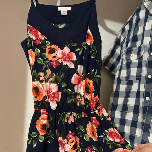 Romper - Picture 2 of 3